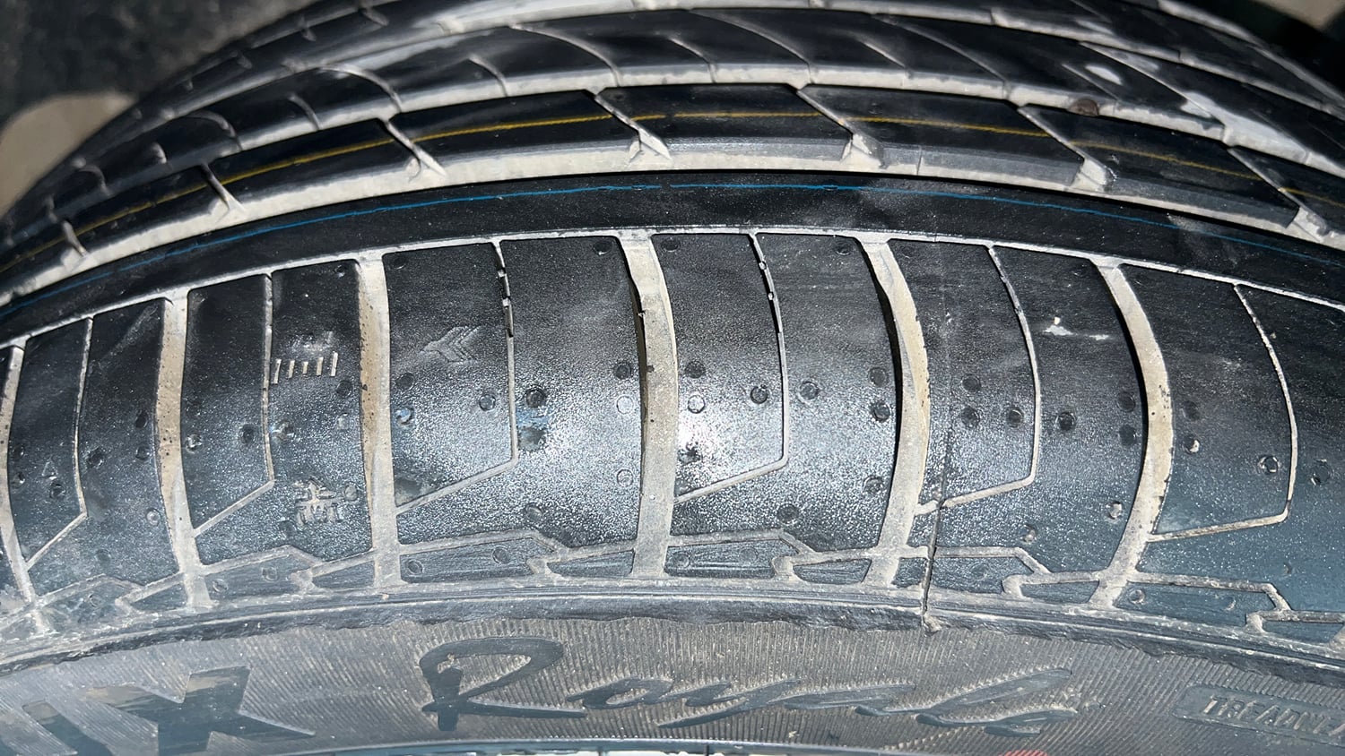 Used 2023 Hyundai Creta SX 1.5 Diesel Diesel Manual tyres LEFT REAR TYRE TREAD VIEW