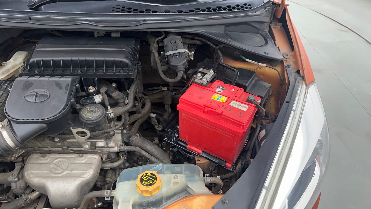 Used 2018 Tata Tiago Revotron XE Petrol Manual engine ENGINE LEFT SIDE VIEW
