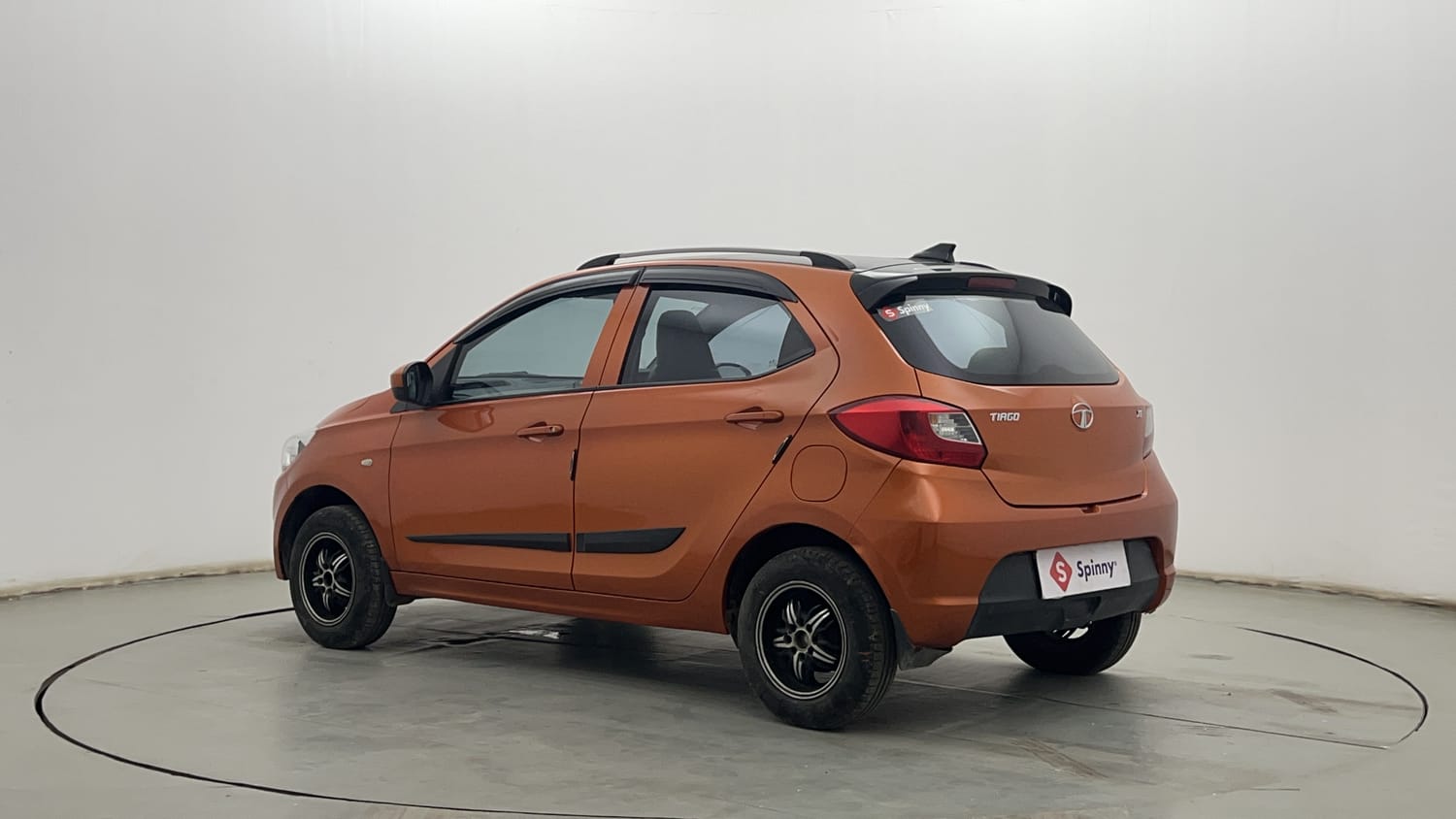 Used 2018 Tata Tiago Revotron XE Petrol Manual exterior LEFT REAR CORNER VIEW