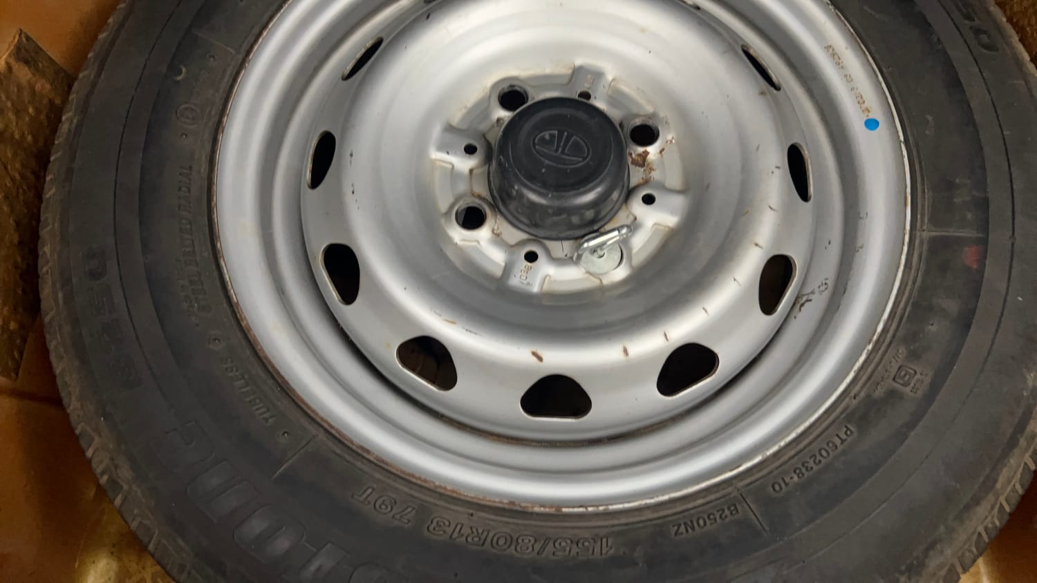 Used 2018 Tata Tiago Revotron XE Petrol Manual tyres SPARE TYRE VIEW