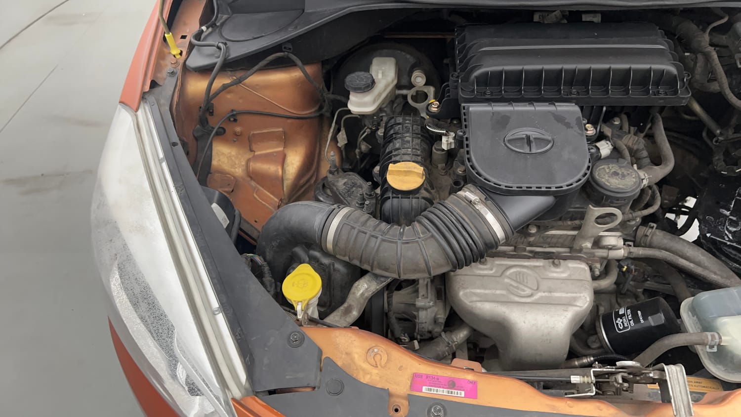 Used 2018 Tata Tiago Revotron XE Petrol Manual engine ENGINE RIGHT SIDE VIEW
