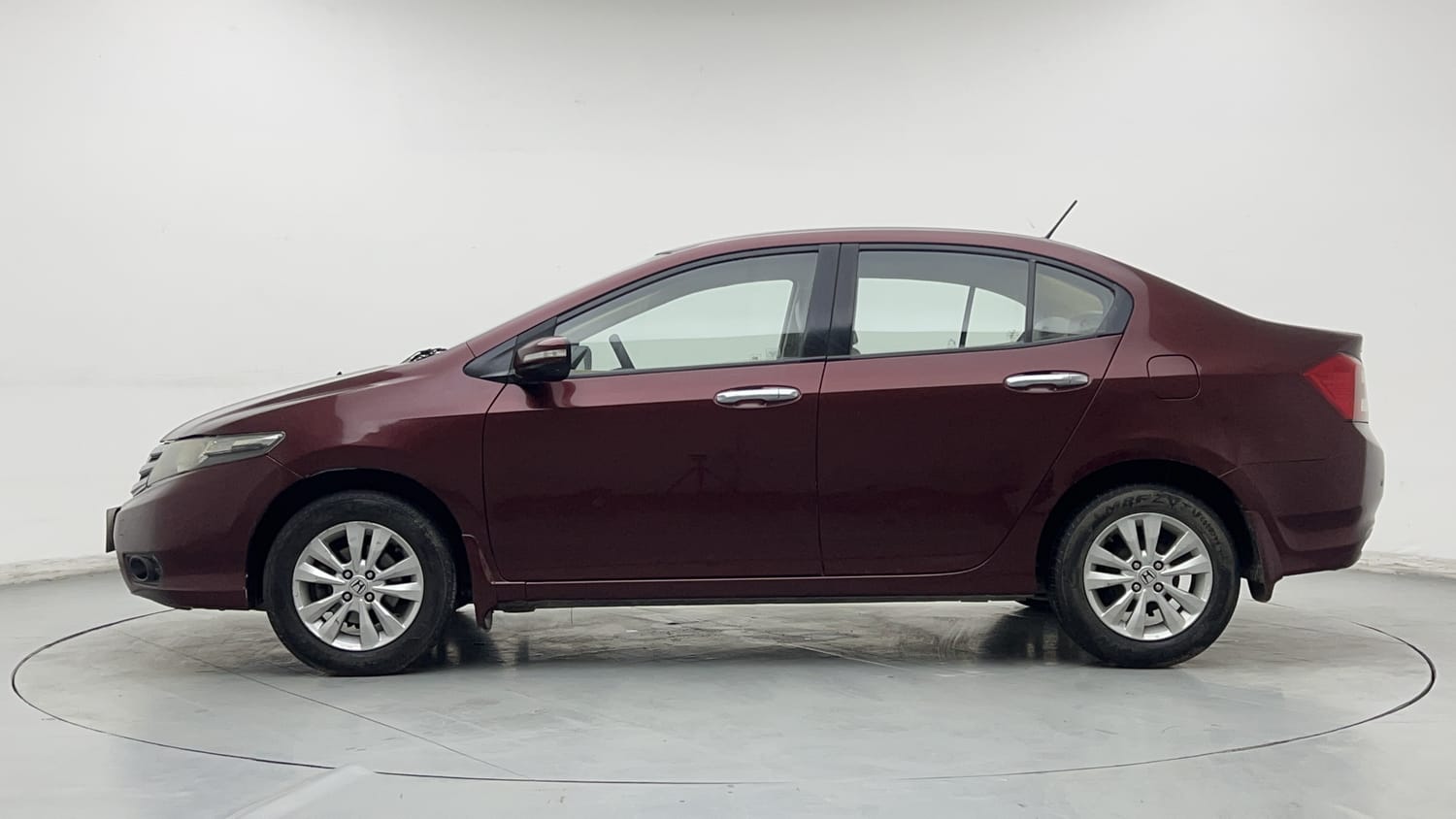 Used 2012 Honda City 1.5 V MT Petrol Manual exterior LEFT SIDE VIEW