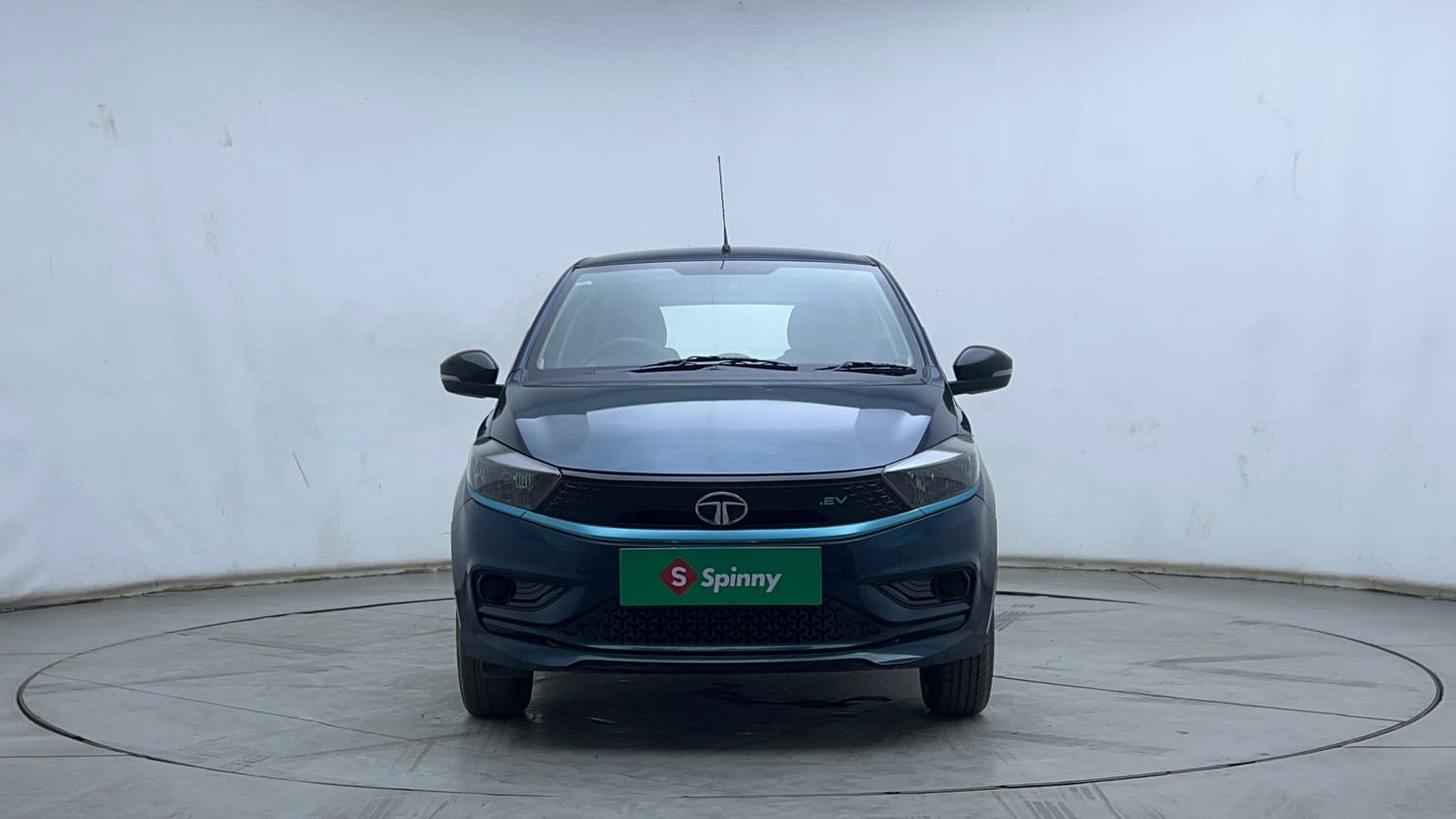 Used 2023 Tata Tiago EV XT Long Range Electric Automatic exterior FRONT VIEW