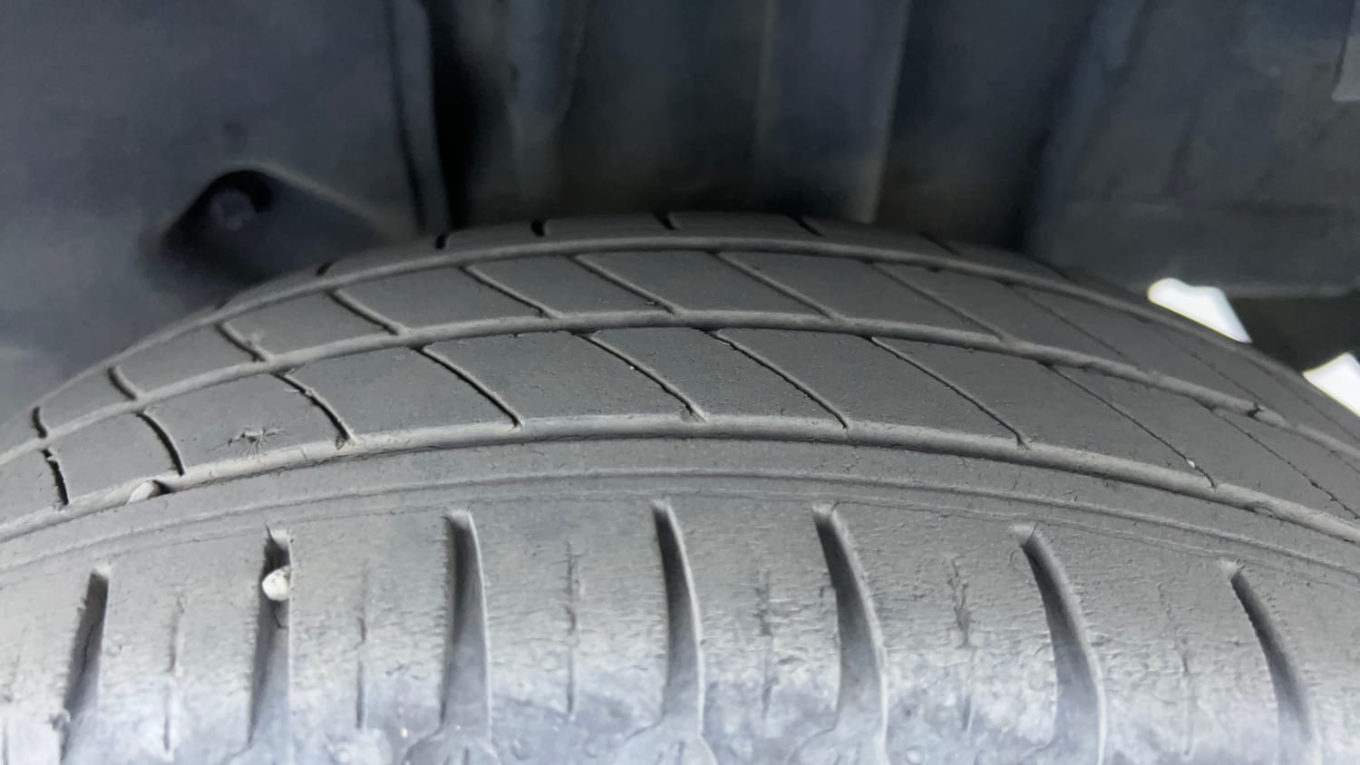 Used 2023 Tata Tiago EV XT Long Range Electric Automatic tyres LEFT REAR TYRE TREAD VIEW