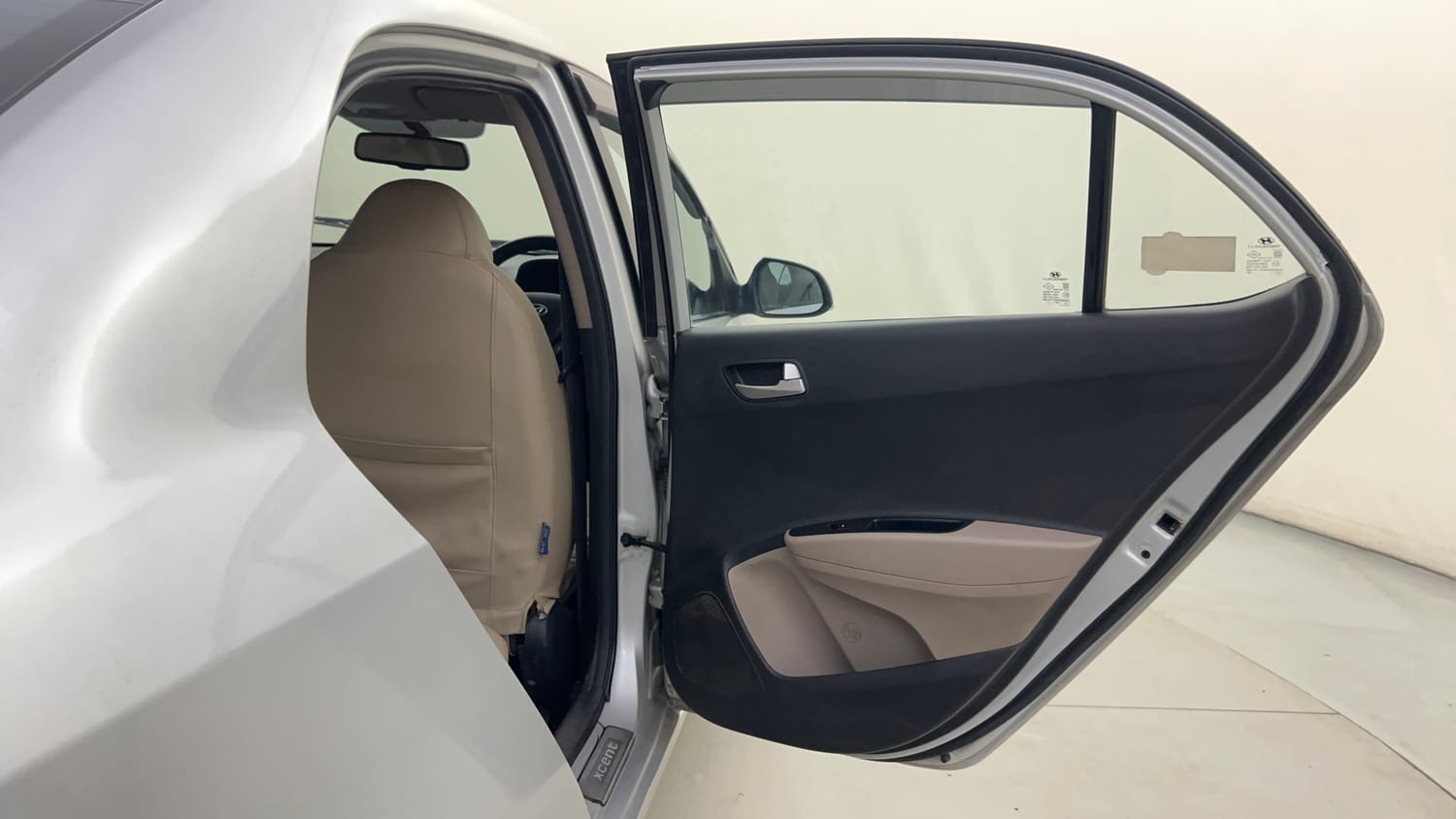 Used 2015 Hyundai Xcent SX 1.1 CRDi Diesel Manual interior RIGHT REAR DOOR OPEN VIEW