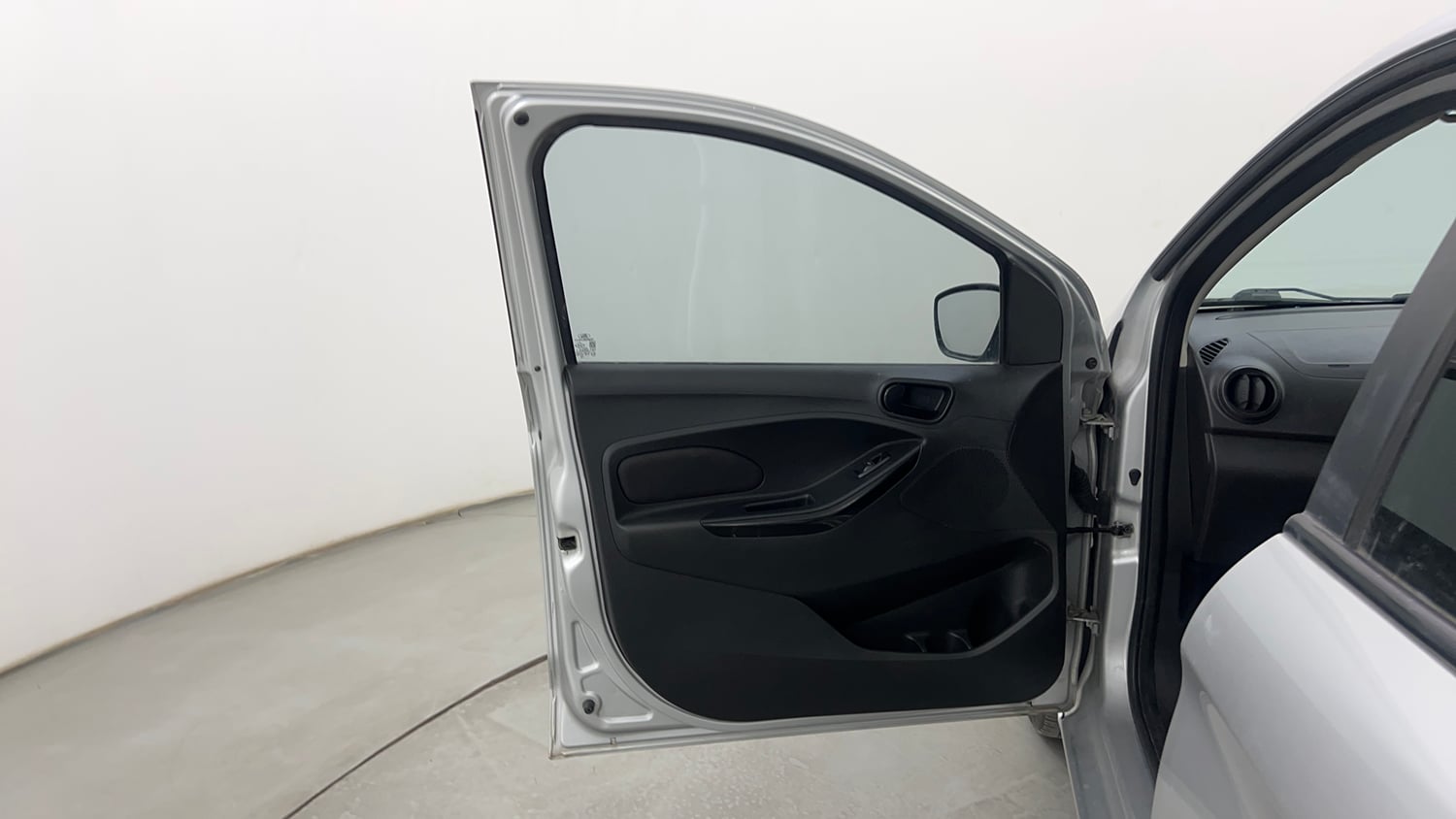 Used 2021 Ford Figo Titanium 1.2 Ti-VCT MT Petrol Manual interior LEFT FRONT DOOR OPEN VIEW