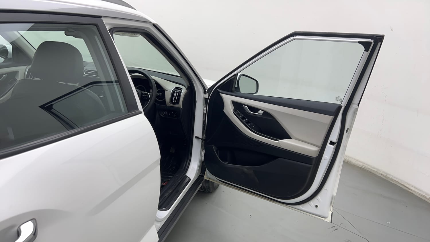 Used 2023 Hyundai Creta SX 1.5 Diesel Diesel Manual interior RIGHT FRONT DOOR OPEN VIEW