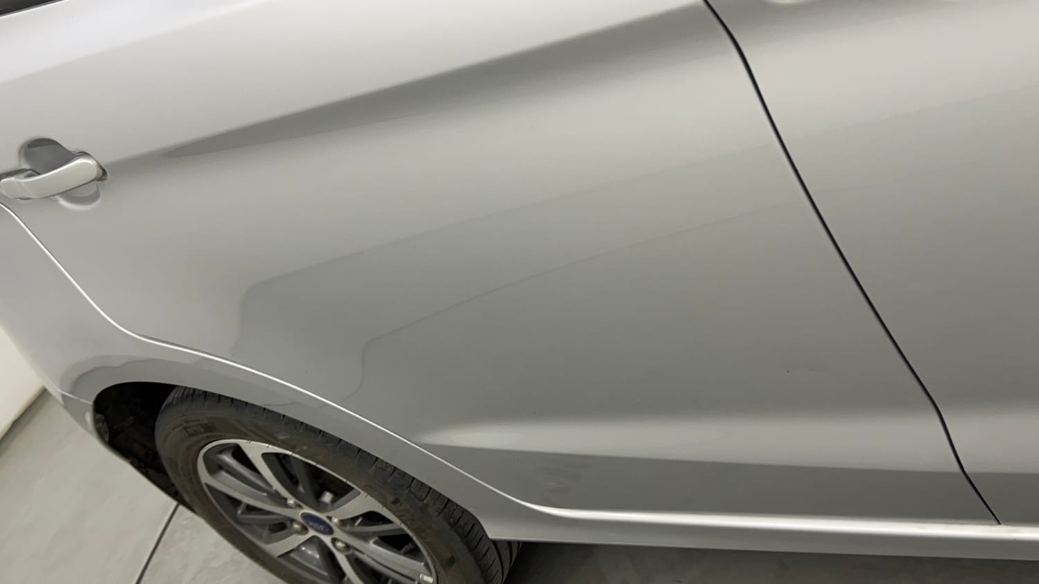 Used 2021 Ford Figo Titanium 1.2 Ti-VCT MT Petrol Manual dents MINOR DENT