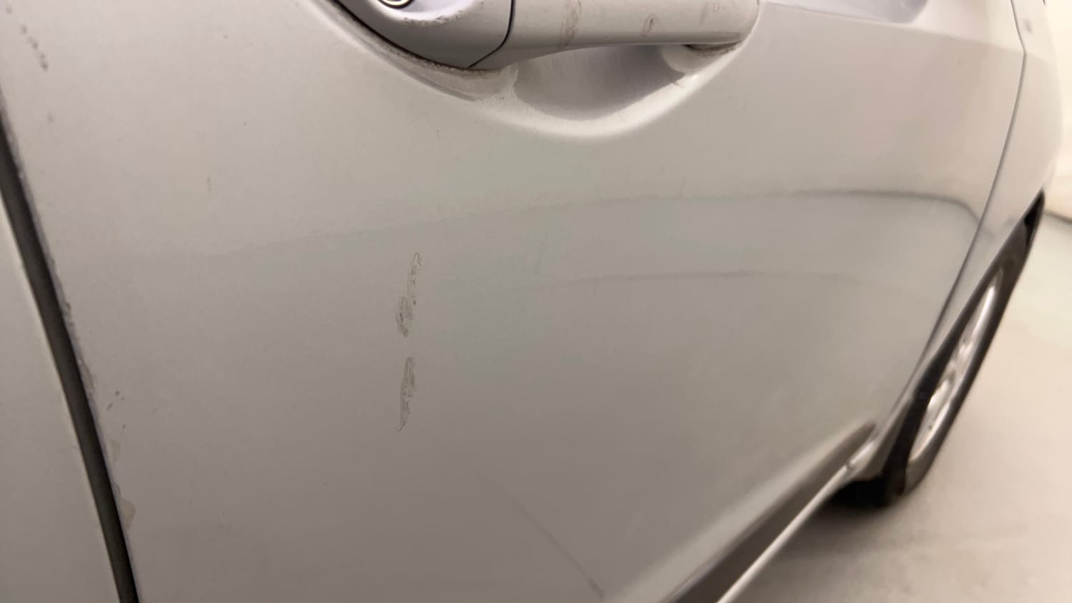 Used 2015 Hyundai Xcent SX 1.1 CRDi Diesel Manual dents MINOR SCRATCH
