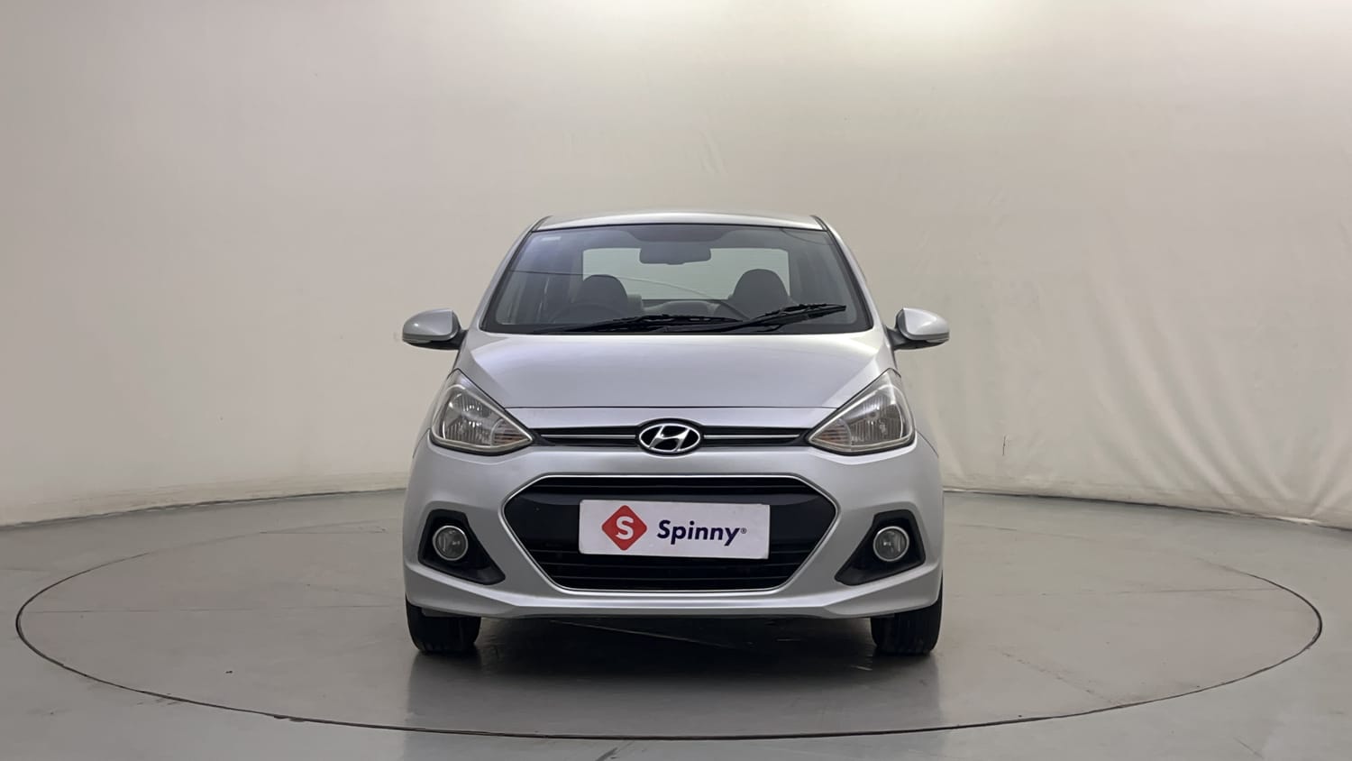 Used 2015 Hyundai Xcent SX 1.1 CRDi Diesel Manual exterior FRONT VIEW