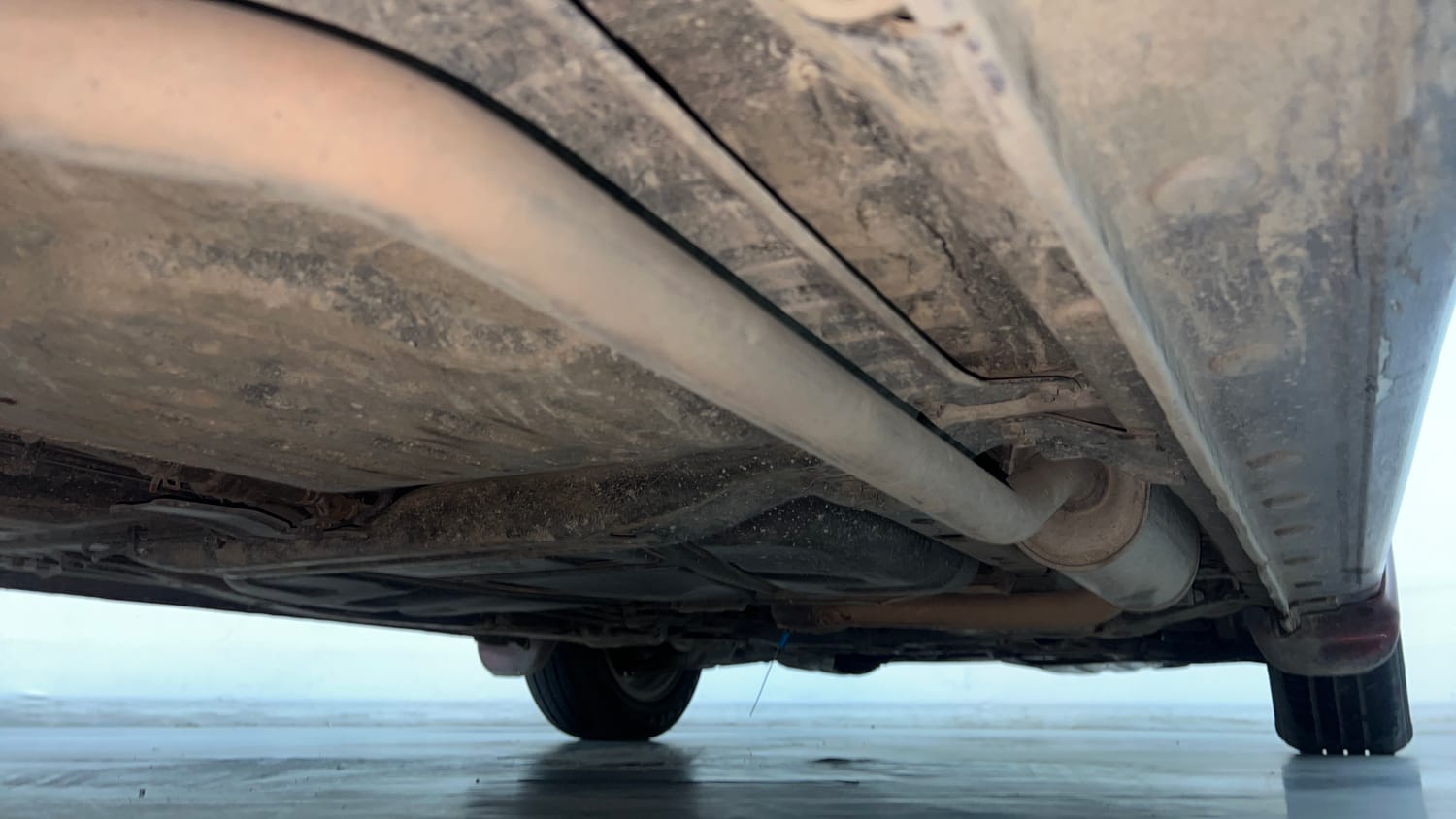 Used 2012 Honda City 1.5 V MT Petrol Manual extra REAR RIGHT UNDERBODY VIEW