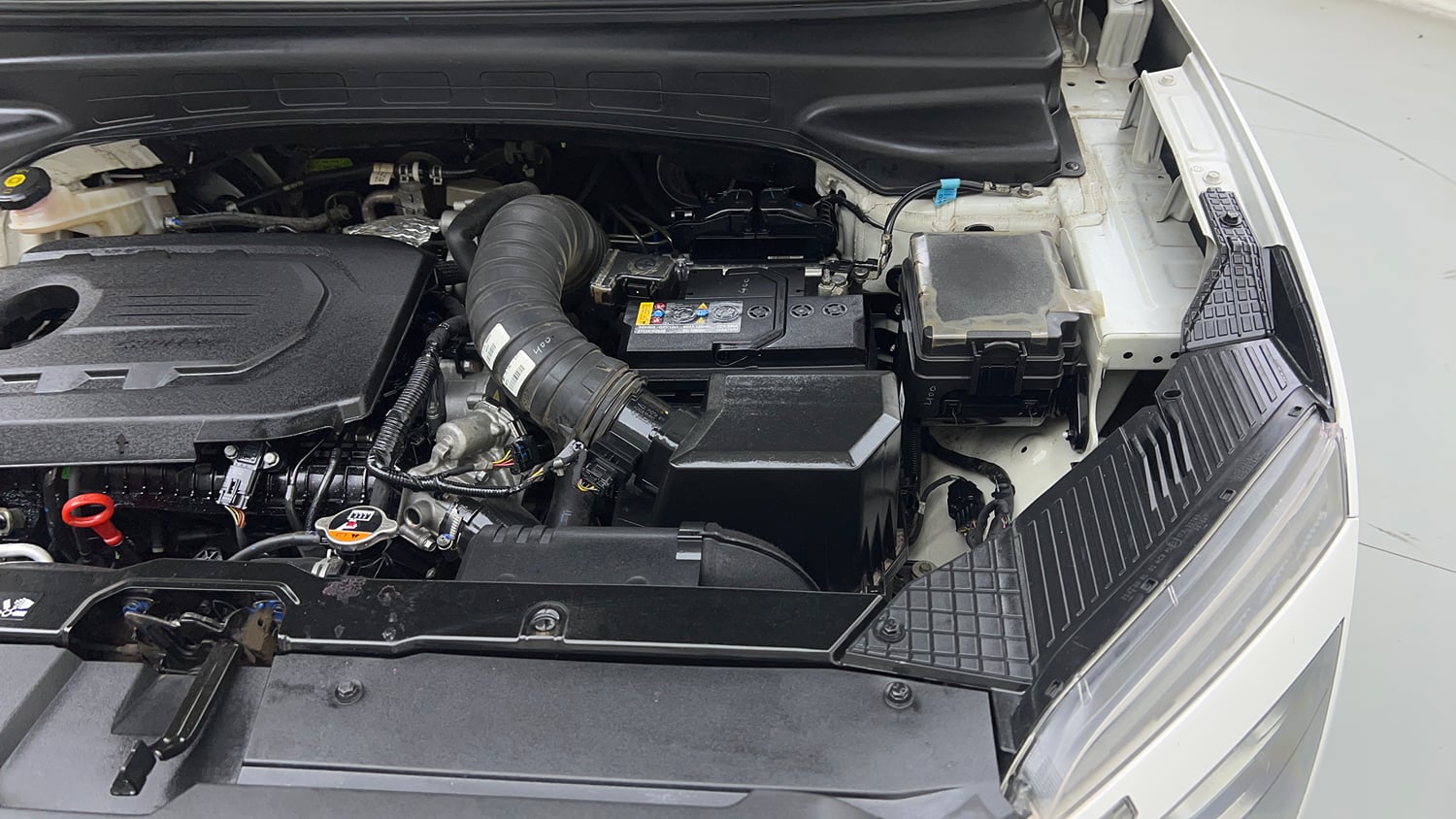 Used 2023 Hyundai Creta SX 1.5 Diesel Diesel Manual engine ENGINE LEFT SIDE VIEW
