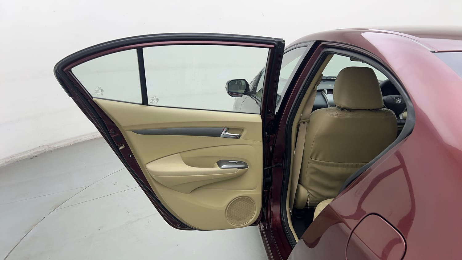 Used 2012 Honda City 1.5 V MT Petrol Manual interior LEFT REAR DOOR OPEN VIEW