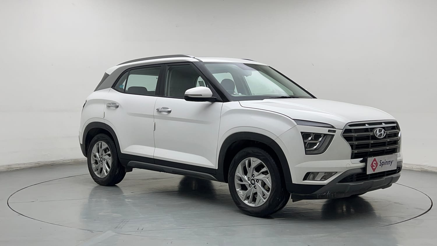 Used 2023 Hyundai Creta SX 1.5 Diesel Diesel Manual exterior RIGHT FRONT CORNER VIEW