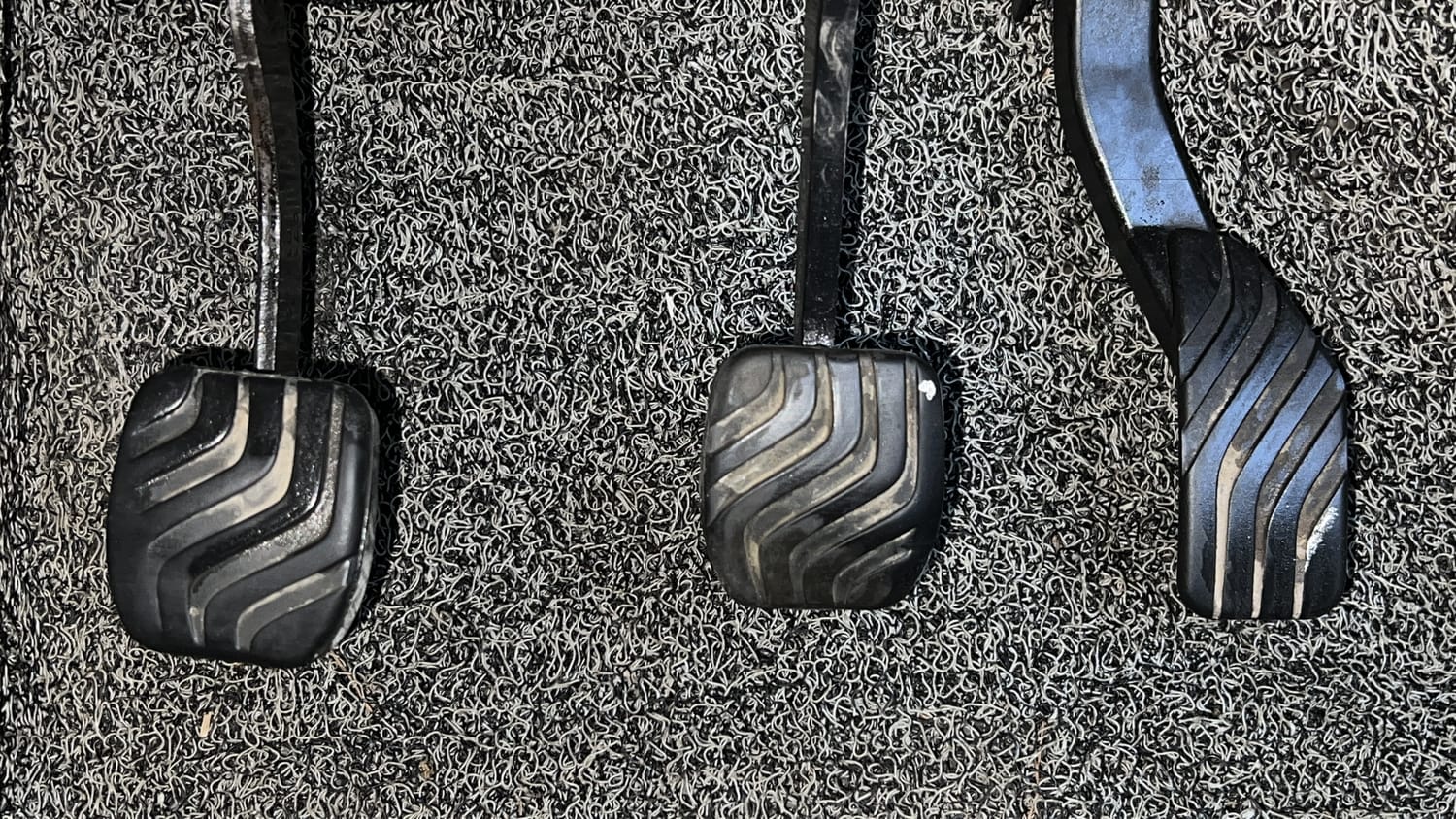 Used 2022 Renault Kiger RXZ MT Petrol Manual interior PEDALS VIEW