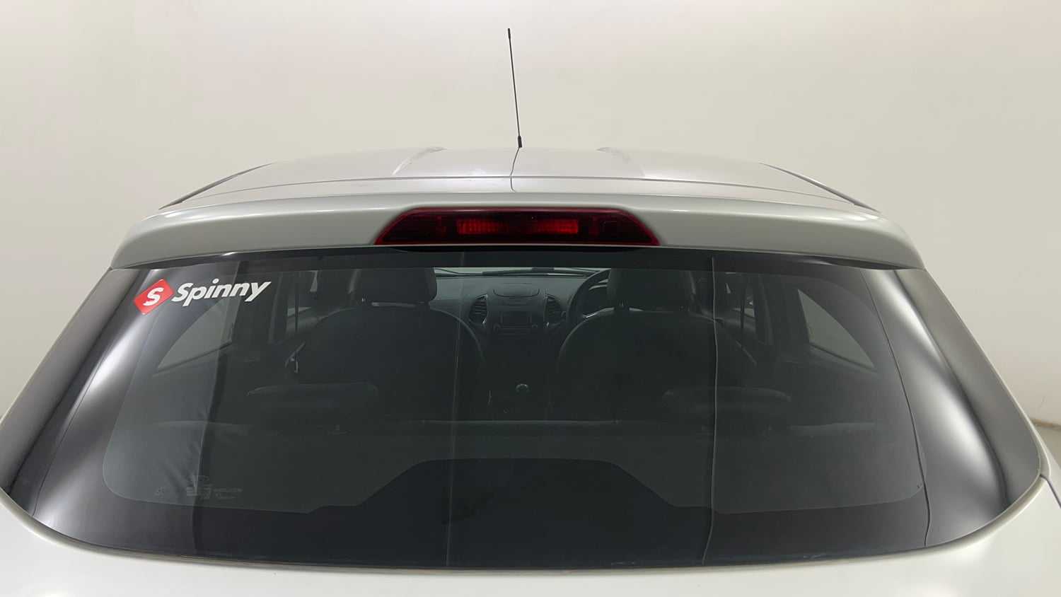 Used 2021 Ford Figo Titanium 1.2 Ti-VCT MT Petrol Manual exterior BACK WINDSHIELD VIEW
