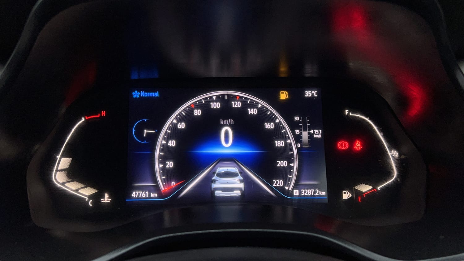 Used 2022 Renault Kiger RXZ MT Petrol Manual interior CLUSTERMETER VIEW
