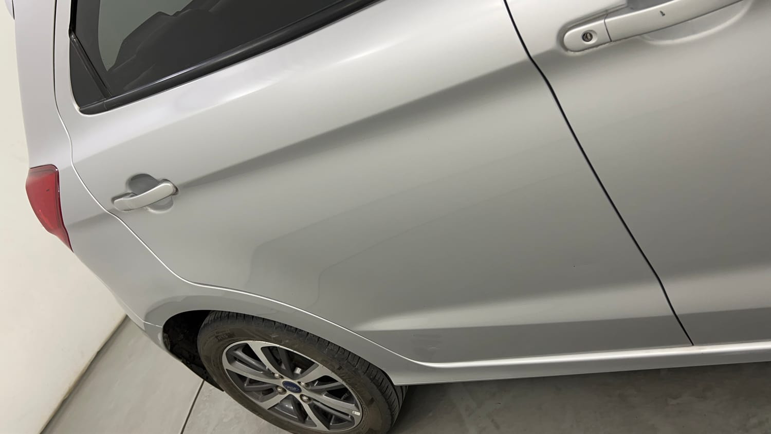 Used 2021 Ford Figo Titanium 1.2 Ti-VCT MT Petrol Manual dents MINOR SCRATCH