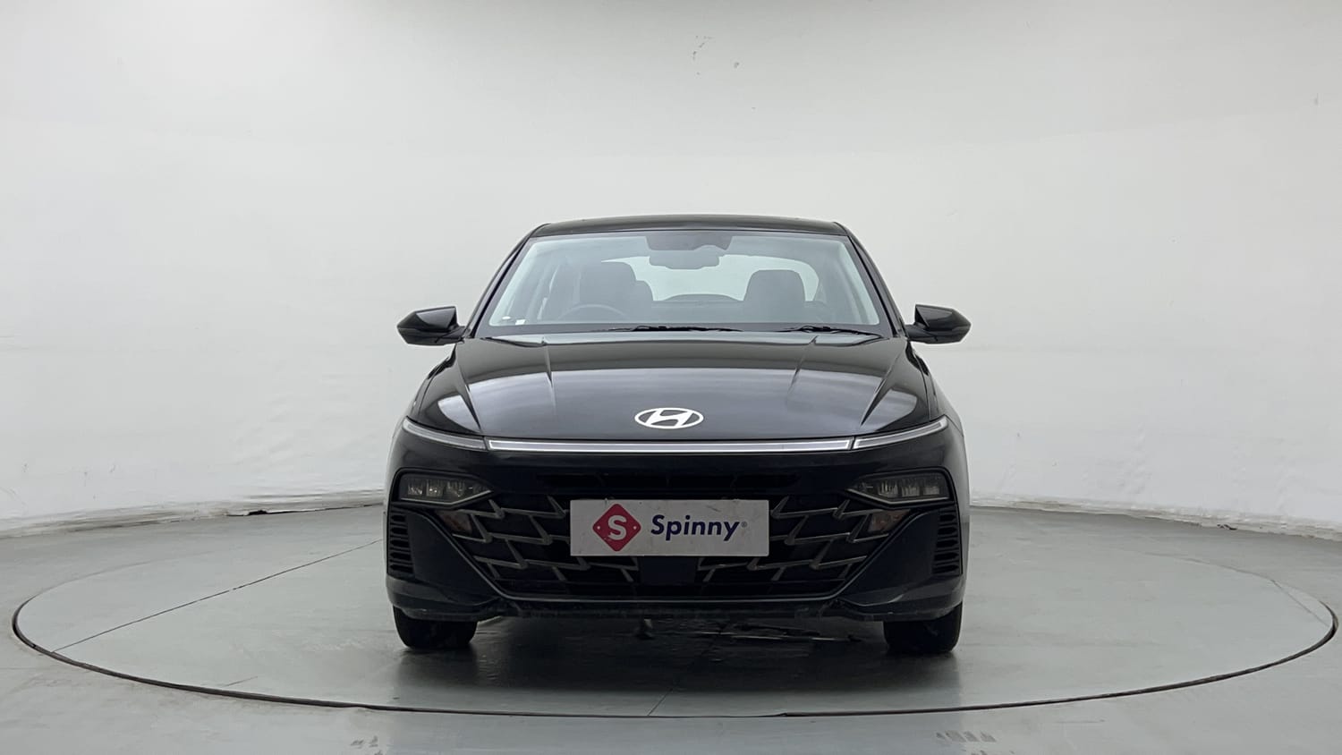 Used 2023 Hyundai Verna SX (O) 1.5 Turbo Petrol DCT Petrol Automatic exterior FRONT VIEW