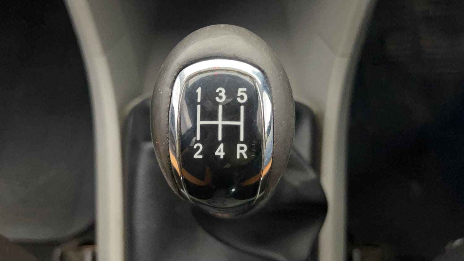 Used 2018 Tata Tiago Revotron XE Petrol Manual interior GEAR  KNOB VIEW