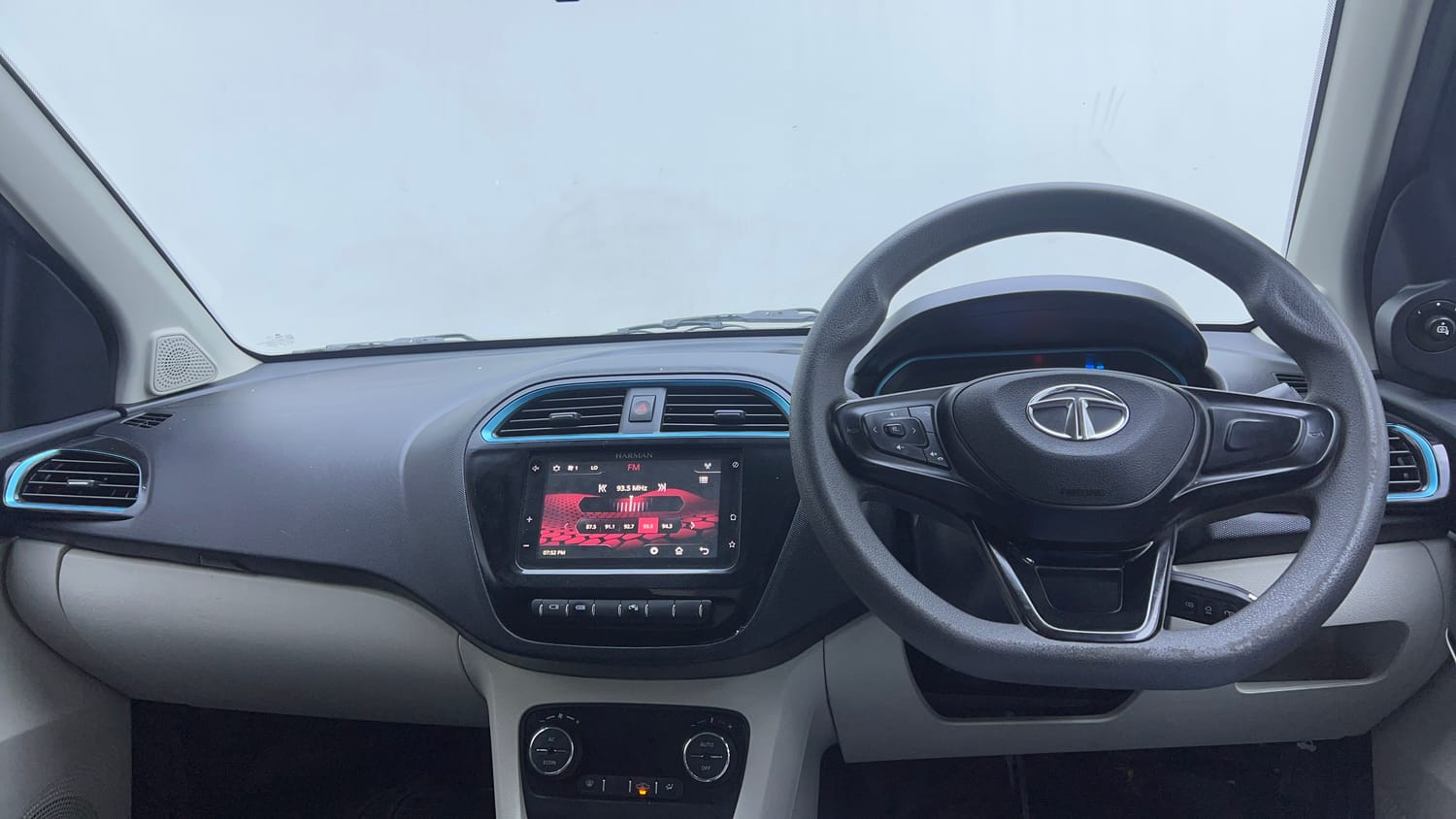 Used 2023 Tata Tiago EV XT Long Range Electric Automatic interior DASHBOARD VIEW