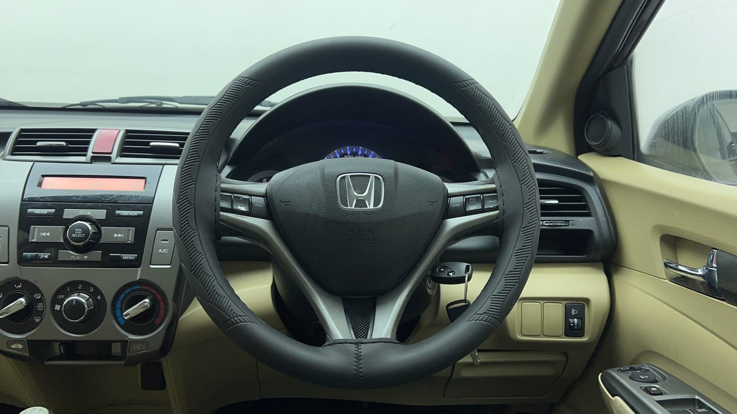 Used 2012 Honda City 1.5 V MT Petrol Manual interior STEERING VIEW