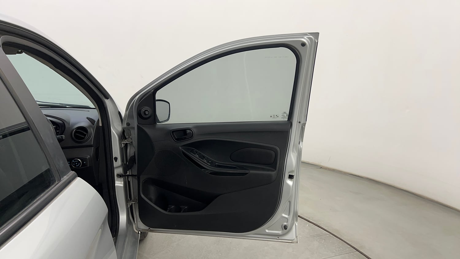 Used 2021 Ford Figo Titanium 1.2 Ti-VCT MT Petrol Manual interior RIGHT FRONT DOOR OPEN VIEW