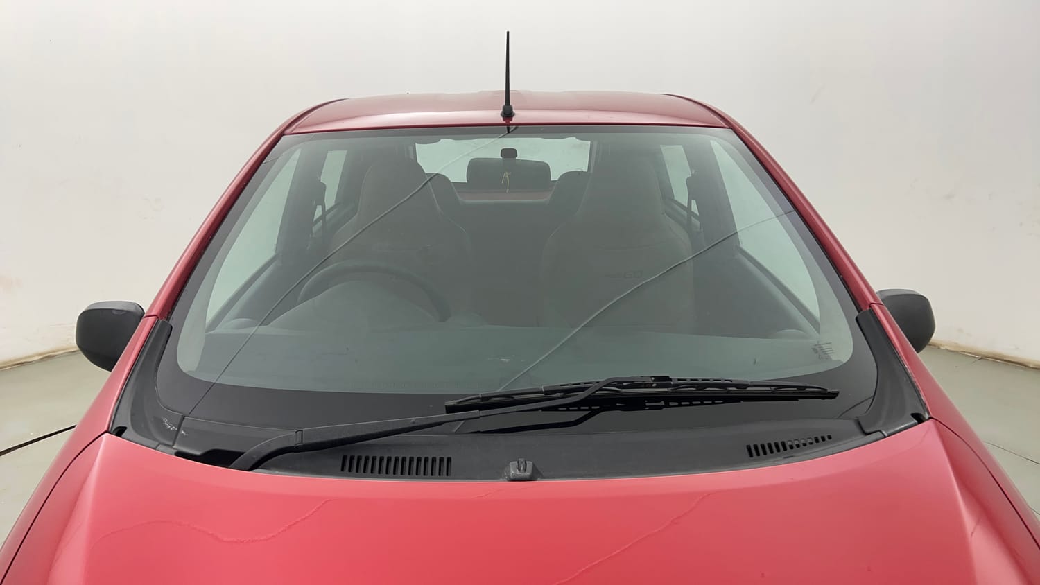 Used 2017 Datsun Redi-GO T (O) Petrol Manual exterior FRONT WINDSHIELD VIEW