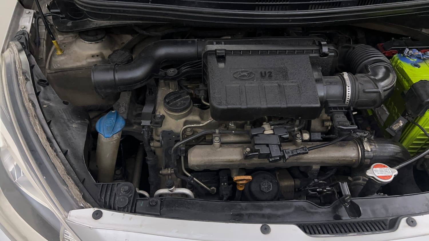 Used 2015 Hyundai Xcent SX 1.1 CRDi Diesel Manual engine ENGINE RIGHT SIDE VIEW