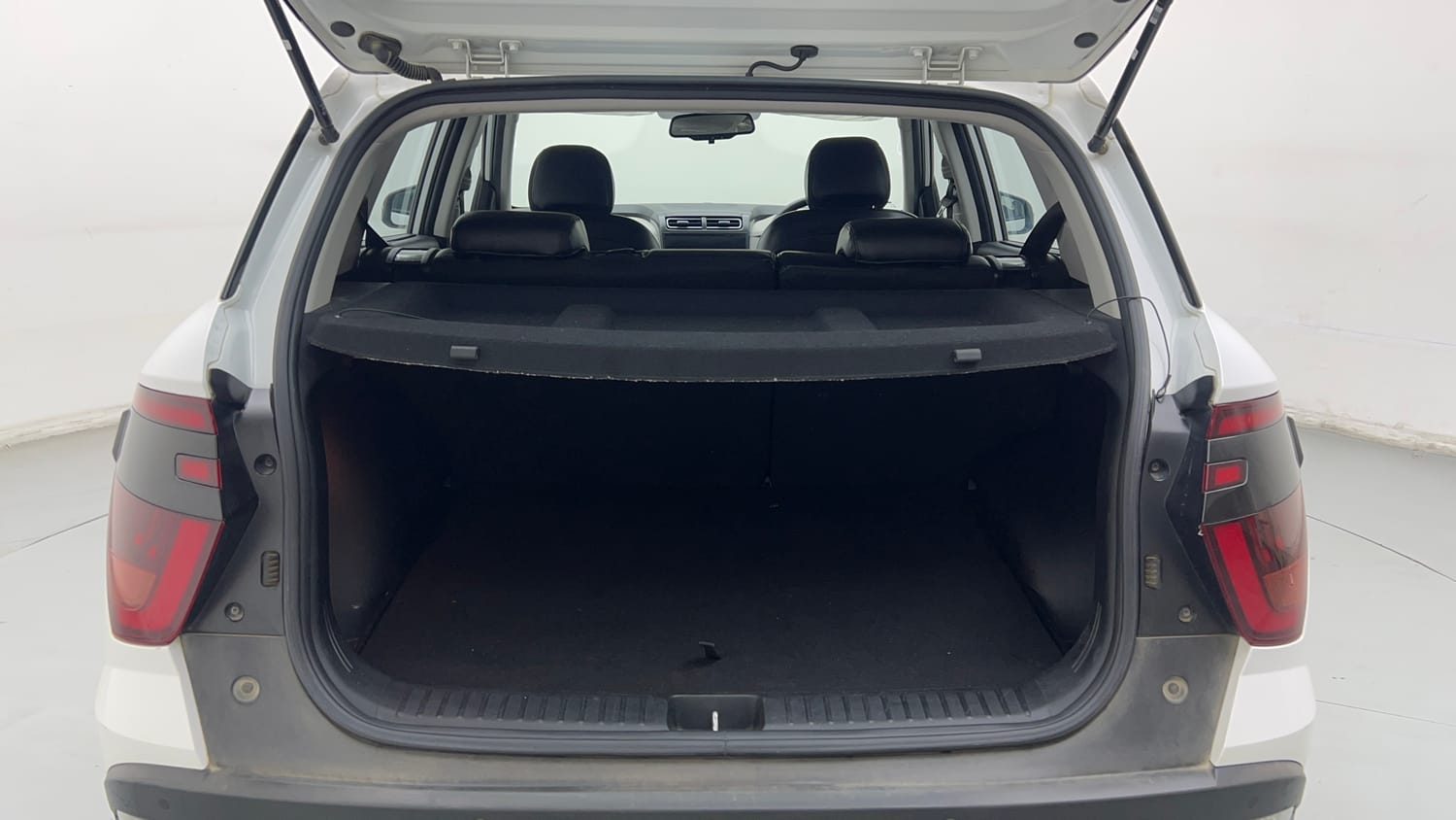 Used 2023 Hyundai Creta SX 1.5 Diesel Diesel Manual interior DICKY INSIDE VIEW