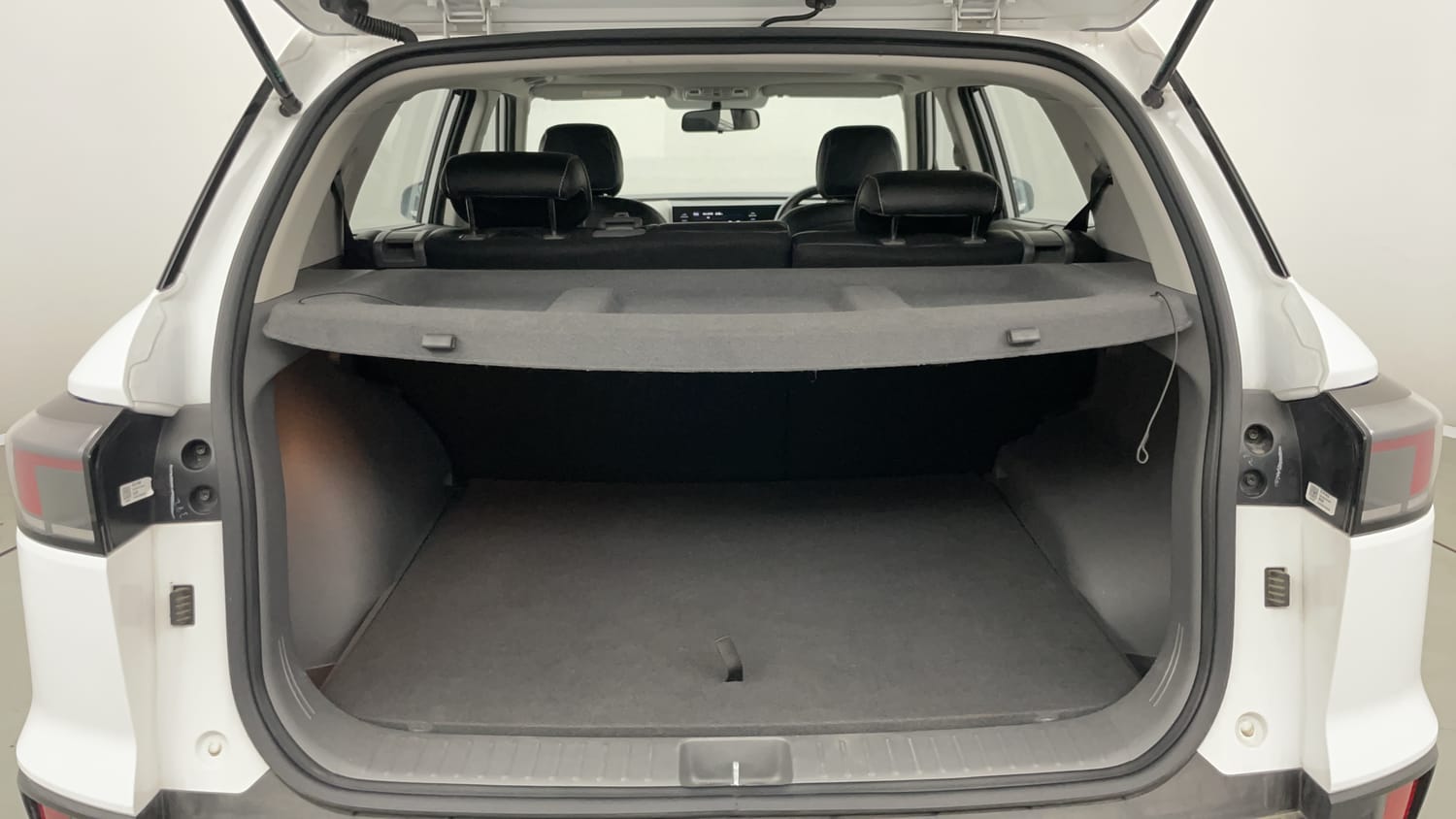 Used 2025 Hyundai Creta 1.5 MPi Petrol IVT S(O) Petrol Automatic interior DICKY INSIDE VIEW