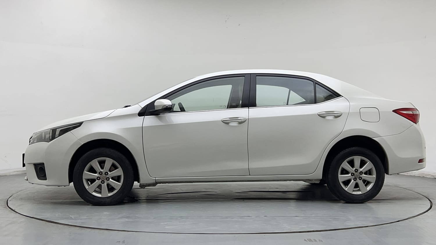 2015 Toyota Corolla Altis G Petrol-1