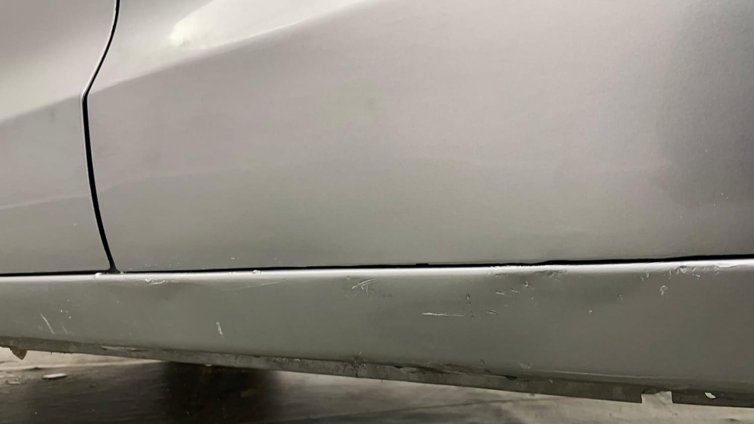 Used 2018 Maruti Suzuki Baleno Zeta 1.2 Petrol Manual dents MINOR SCRATCH