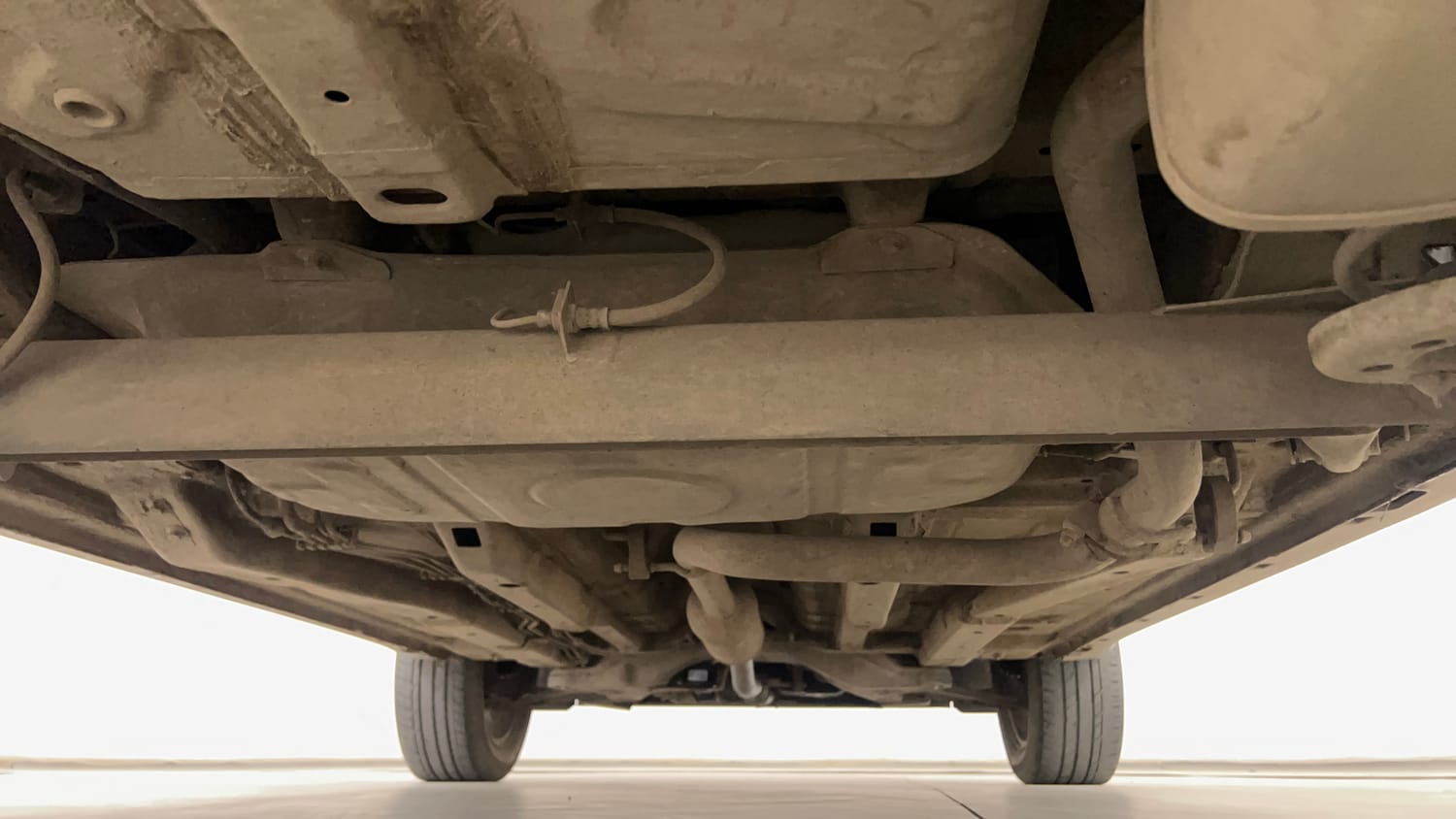 Used 2019 Tata Nexon XZA Plus Petrol Petrol Automatic extra REAR UNDERBODY VIEW (TAKEN FROM REAR)