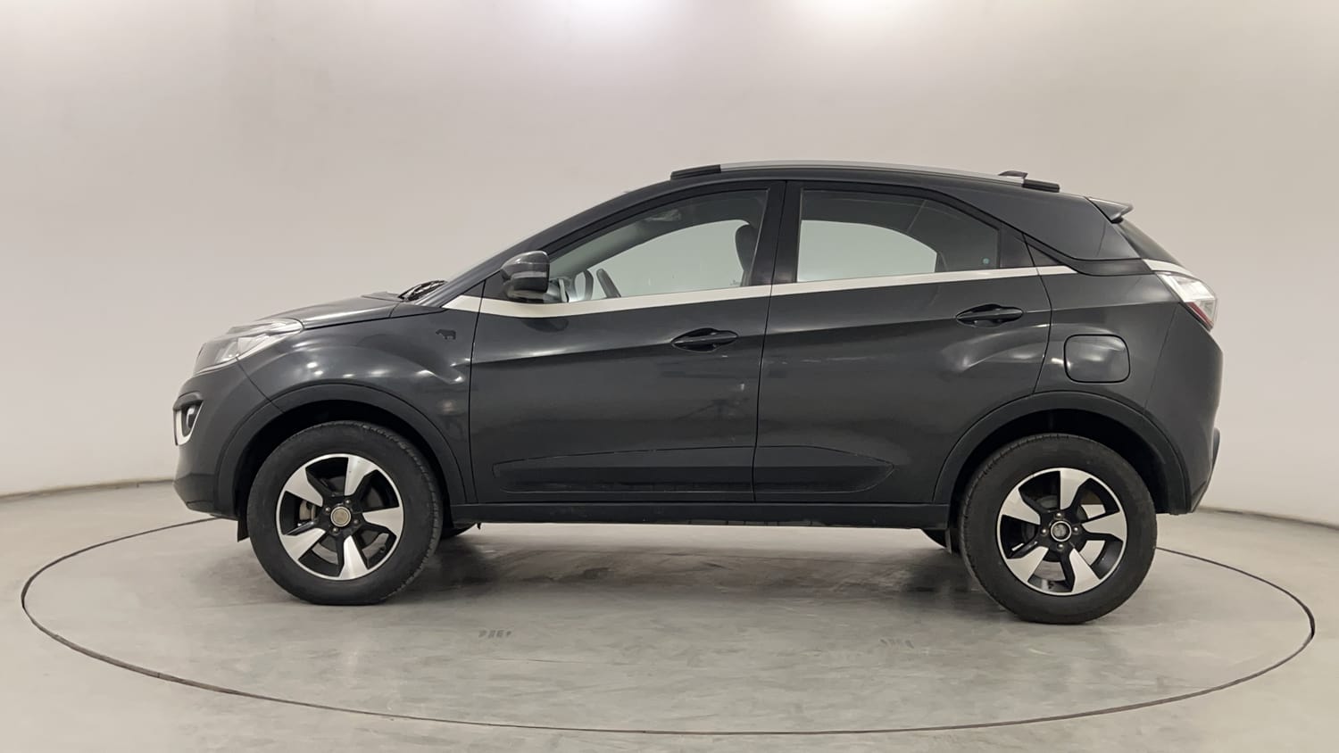 Used 2019 Tata Nexon XZA Plus Petrol Petrol Automatic exterior LEFT SIDE VIEW