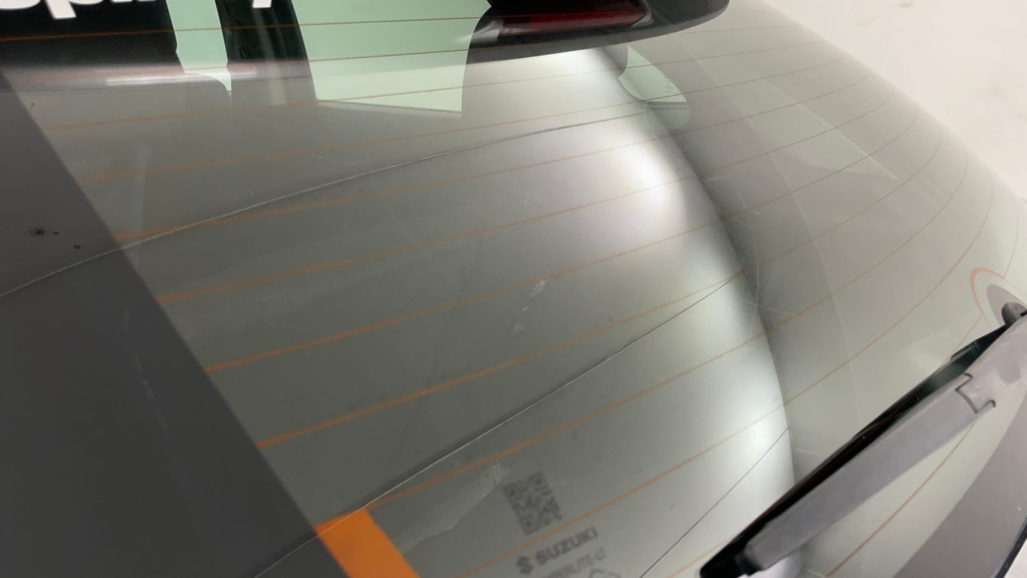Used 2018 Maruti Suzuki Baleno Zeta 1.2 Petrol Manual top_features Rear defogger