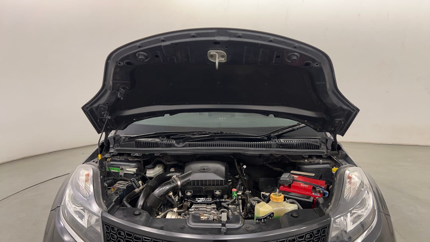 Used 2019 Tata Nexon XZA Plus Petrol Petrol Automatic engine ENGINE & BONNET OPEN FRONT VIEW