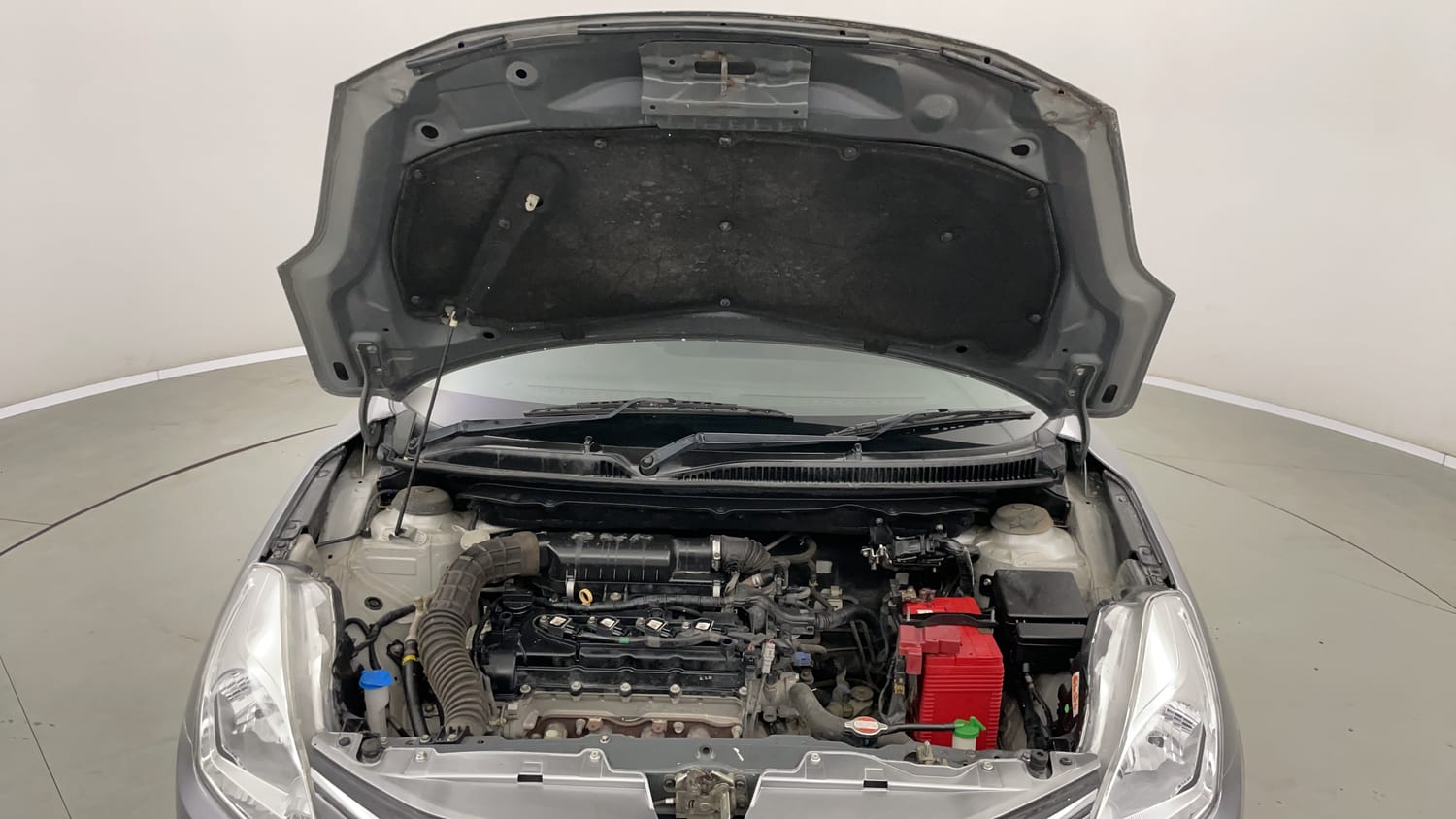 Used 2018 Maruti Suzuki Baleno Zeta 1.2 Petrol Manual engine ENGINE & BONNET OPEN FRONT VIEW