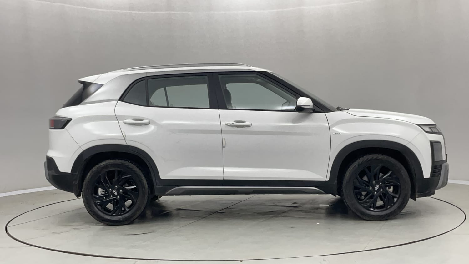 Used 2025 Hyundai Creta 1.5 MPi Petrol IVT S(O) Petrol Automatic exterior RIGHT SIDE VIEW