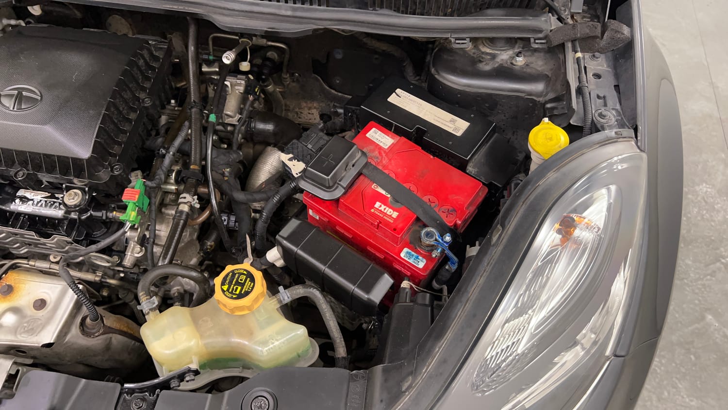 Used 2019 Tata Nexon XZA Plus Petrol Petrol Automatic engine ENGINE LEFT SIDE VIEW