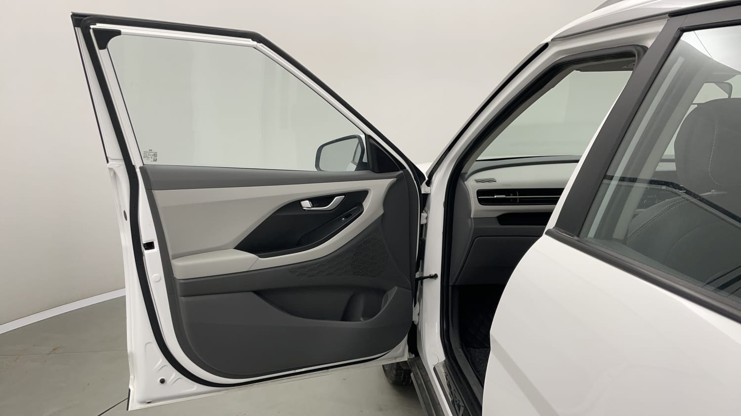 Used 2025 Hyundai Creta 1.5 MPi Petrol IVT S(O) Petrol Automatic interior LEFT FRONT DOOR OPEN VIEW