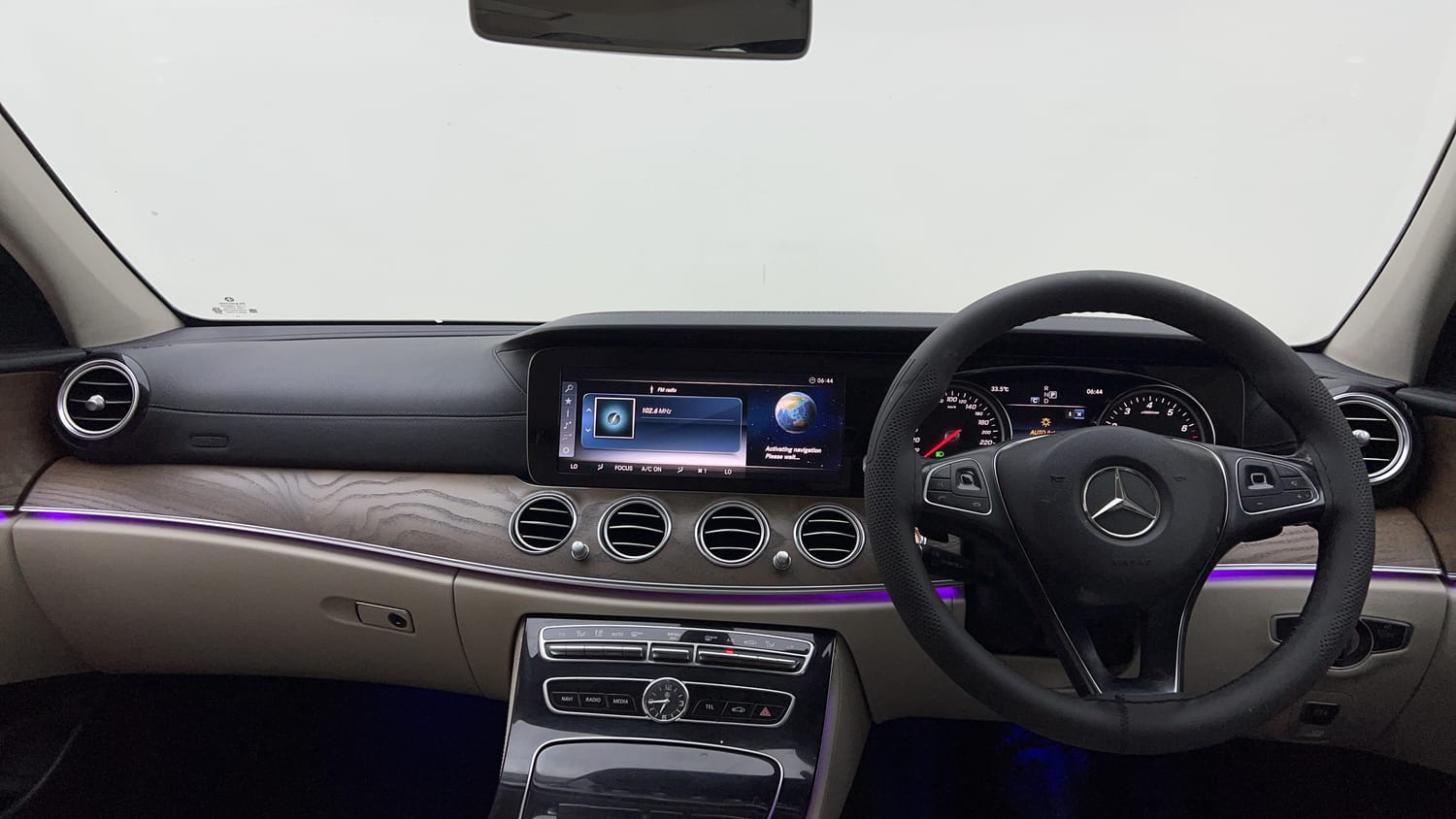 2017 Mercedes-Benz E-Class E 200 Avantgarde-12