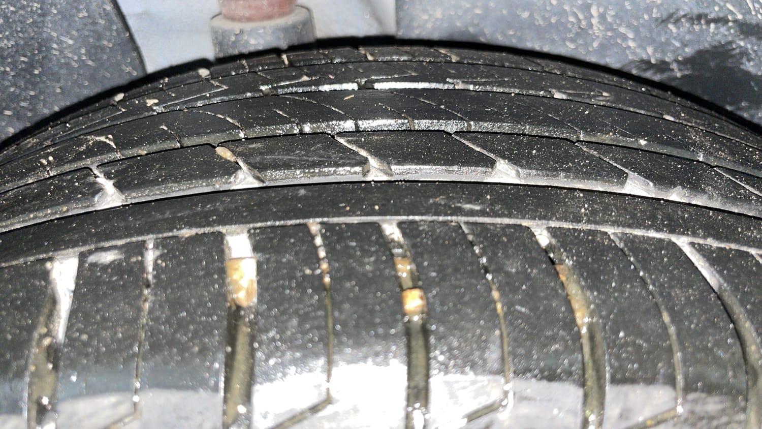 Used 2025 Hyundai Creta 1.5 MPi Petrol IVT S(O) Petrol Automatic tyres RIGHT REAR TYRE TREAD VIEW