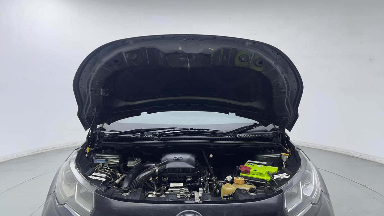 2020 Tata Nexon XZ Plus-27
