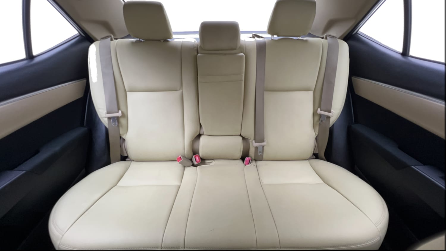 2015 Toyota Corolla Altis G Petrol-23