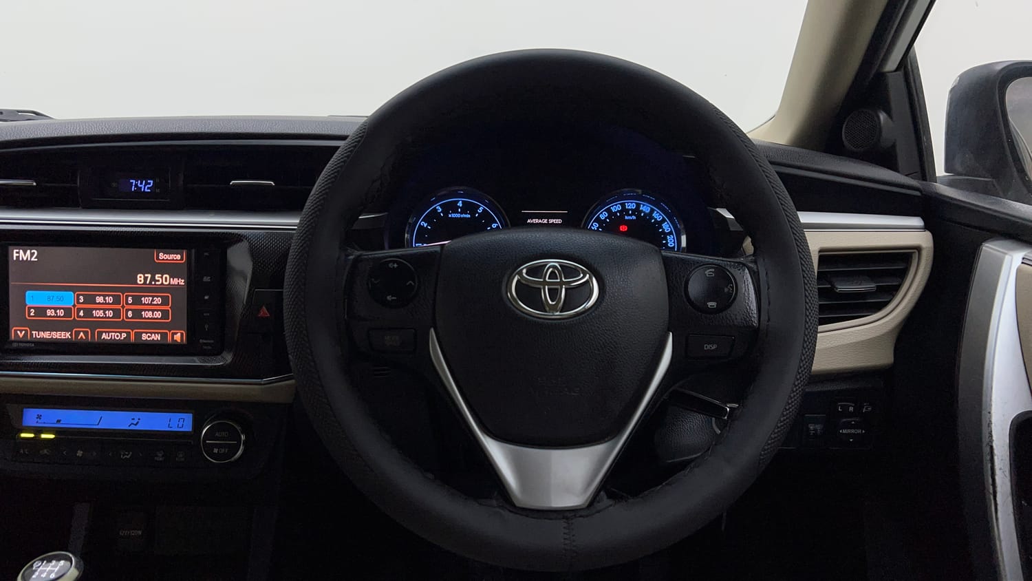 2015 Toyota Corolla Altis G Petrol-14
