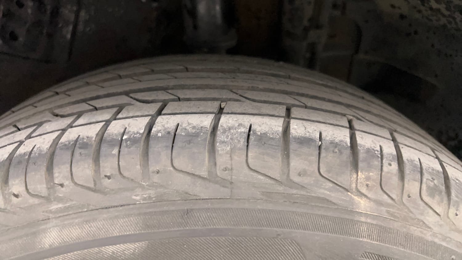 Used 2019 Tata Nexon XZA Plus Petrol Petrol Automatic tyres LEFT REAR TYRE TREAD VIEW