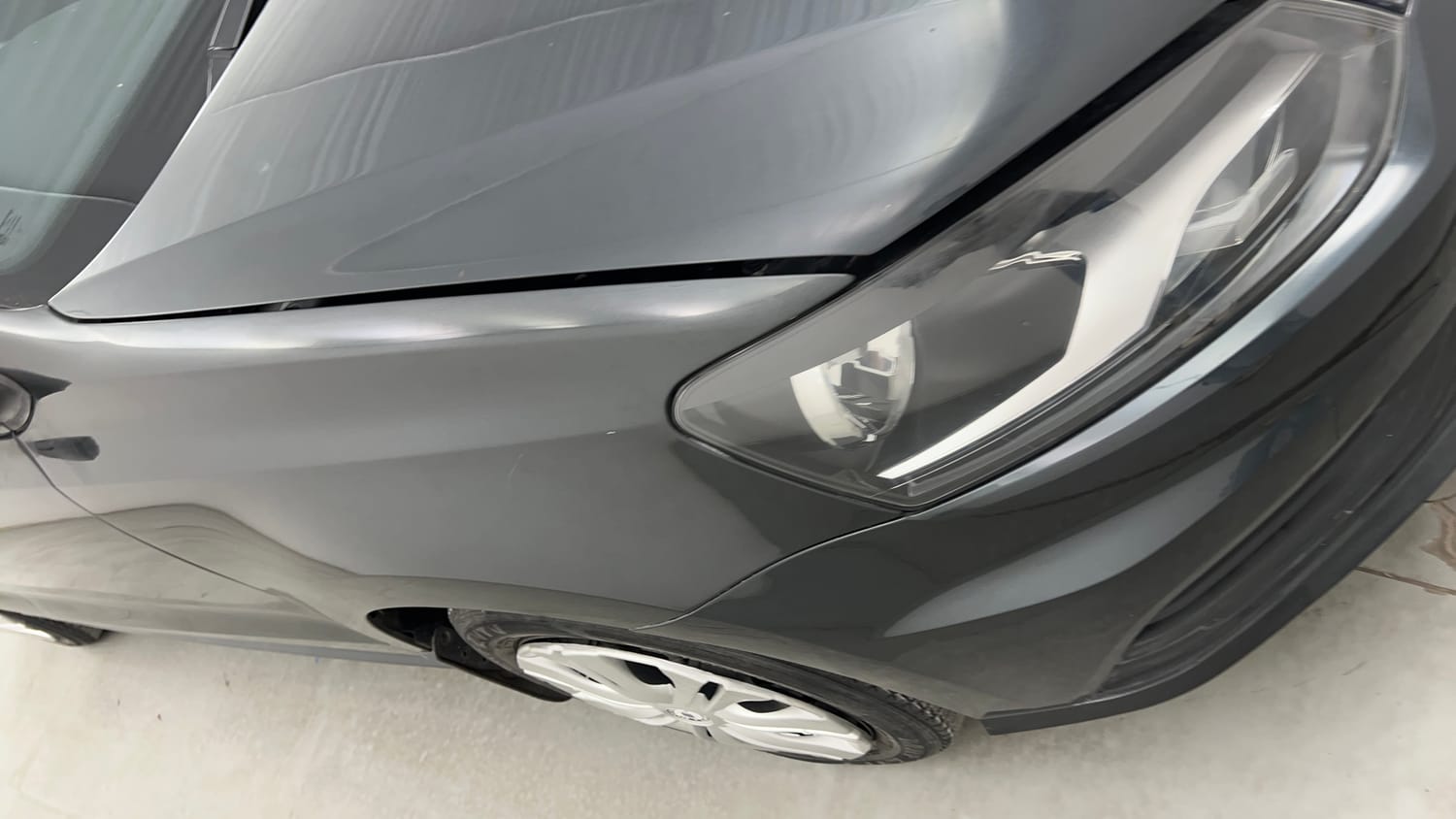 Used 2019 Volkswagen Ameo Comfortline 1.0L (P) Petrol Manual dents MINOR SCRATCH