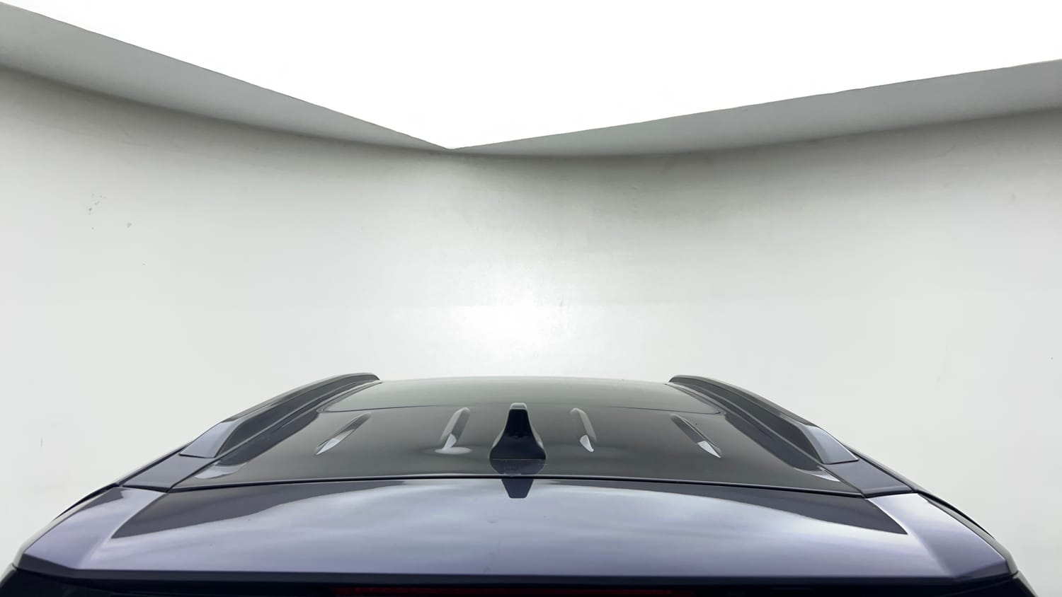 2024 Mahindra XUV700 AX7 Petrol AT 7 STR-10