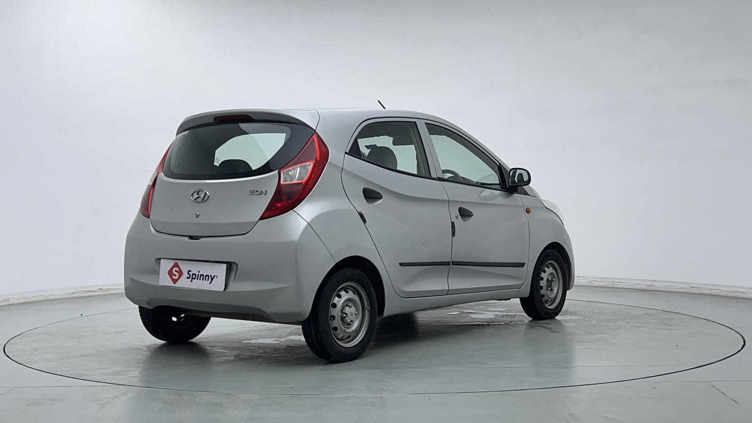 2017 Hyundai Eon Era +-4